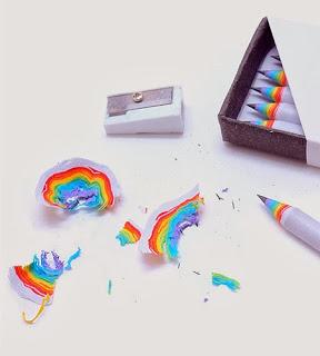 Rainbow pencils; los lápices arco iris creativos