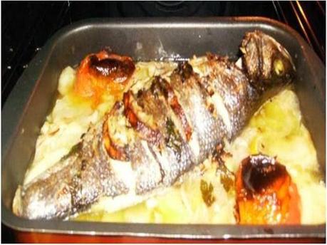 LUBINA AL HORNO LUBINA AL HORNO