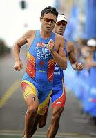 Mono o dos piezas. Mono o dos piezas.