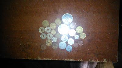 Objetos encontrados en las playas este verano con el detector de metal Objetos encontrados en las playas este verano con el detector de metal