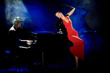 ¡La vida es un circus cabaret! ¡La vida es un circus cabaret!