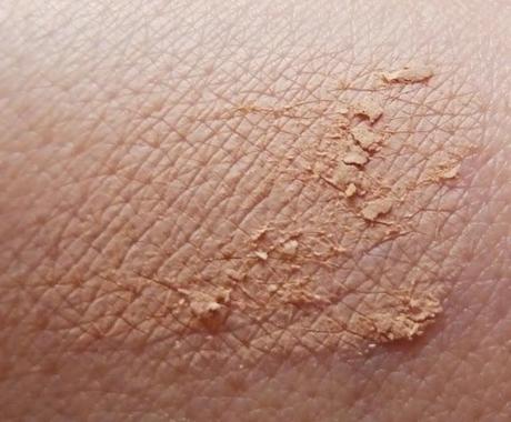 Polvos HD de NYX, base de maquillaje Select Foundation de MAC y polvos bronceadores de Lancaster Polvos HD de NYX, base de maquillaje Select Foundation de MAC y polvos bronceadores de Lancaster