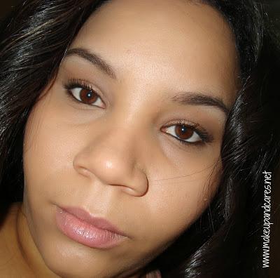 Maquillaje luminoso de dia . Maquillaje luminoso de dia .