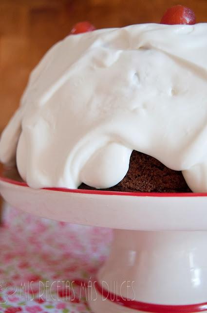 BUNDT CAKE DE JENGIBRE Y CHOCOLATE BUNDT CAKE DE JENGIBRE Y CHOCOLATE