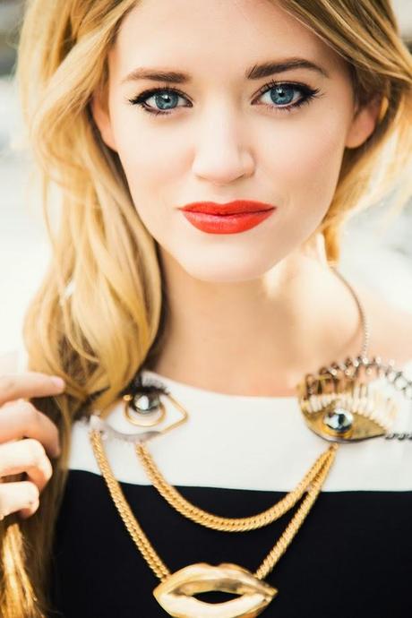 Editorial of inspirations Accesorios femeninos