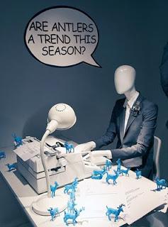 TIEMPO DE ESCAPARATES / TIME FOR SHOPPING TIEMPO DE ESCAPARATES / TIME FOR SHOPPING