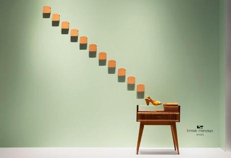 TIEMPO DE ESCAPARATES / TIME FOR SHOPPING TIEMPO DE ESCAPARATES / TIME FOR SHOPPING