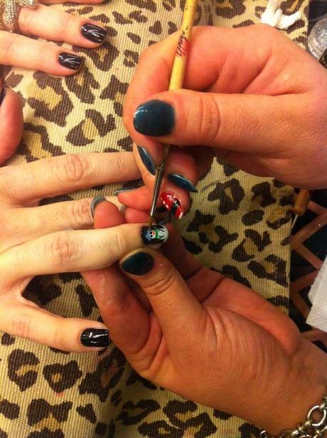 BirchBox celebra la Navidad con las bloggers en Mar de Cava birchbox-nail-art-xmas