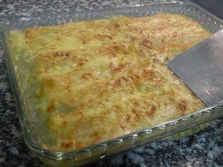 Canelones de pollo y jengibre con velouté de ave al cava Canelones de pollo y jengibre con velouté de ave al cava