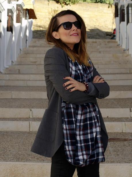 BLAZER plus SCARF cats