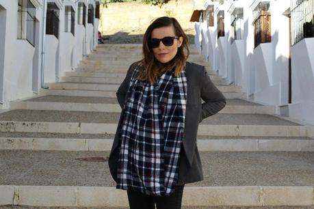 BLAZER plus SCARF tartan_scarf_asos_streetstyle
