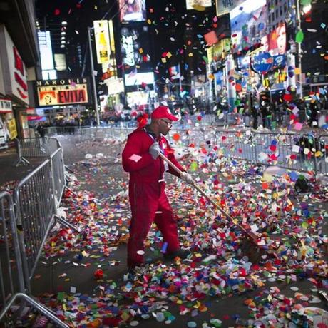 Las campanadas en Time Square Limpiando-Times-Square-en-NY-después-del-fin-de-año