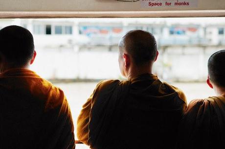 5 RITUALES TIBETANOS QUE MANTENDRÁN TU CUERPO EN FORMA 5 RITUALES TIBETANOS QUE MANTENDRÁN TU CUERPO EN FORMA