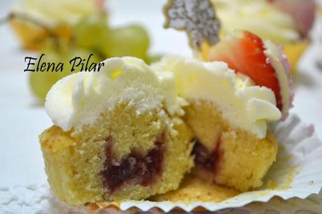 Cupcakes de Fresas y Cava y ¡¡¡Feliz 2014!!! Cupcakes de Fresas y Cava y ¡¡¡Feliz 2014!!!