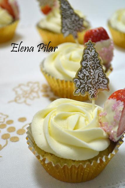 Cupcakes de Fresas y Cava y ¡¡¡Feliz 2014!!! Cupcakes de Fresas y Cava y ¡¡¡Feliz 2014!!!