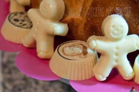 BUNDT CAKE DE NATA CON BOMBONES NAVIDEÑOS Y ¡FELIZ 2014! BUNDT CAKE DE NATA CON BOMBONES NAVIDEÑOS Y ¡FELIZ 2014!