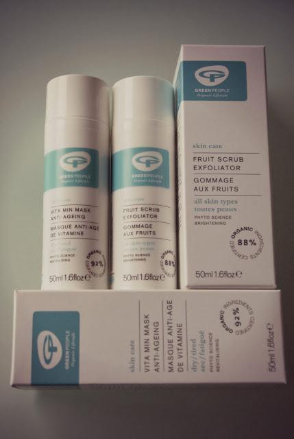 Empieza el año con buena cara, exfoliante+mascarilla de Green People