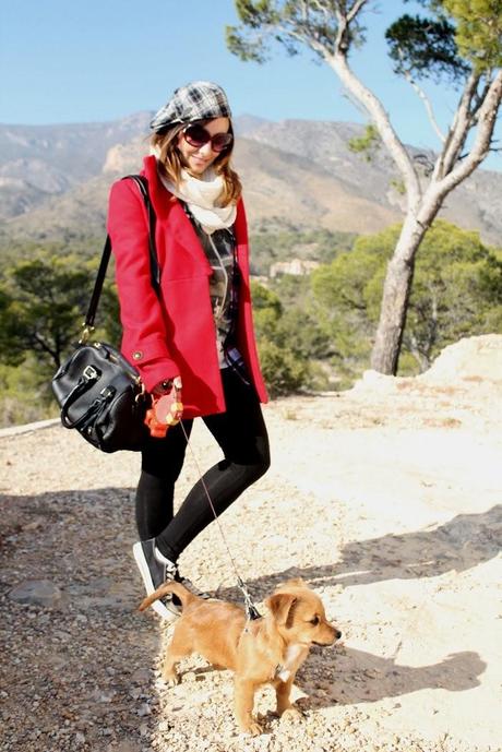 Boina y camisa con estampado tartan Boina y camisa con estampado tartan