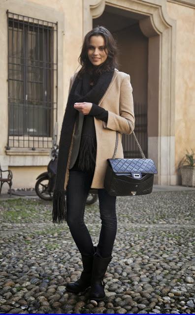 ¿Cómo combinar las biker o botas moteras?. ¿Cómo combinar las biker o botas moteras?.