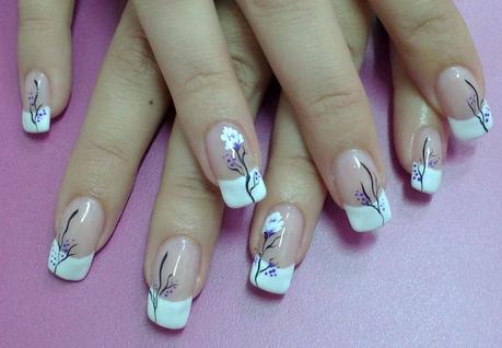 Fotos de uñas decoradas a mano