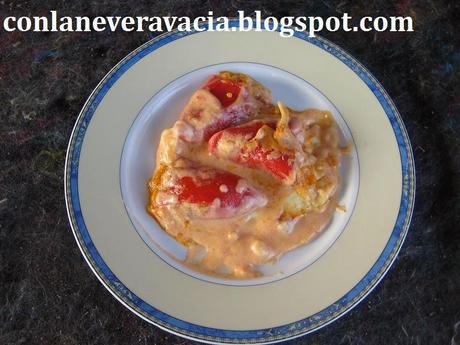 conlaneveravacia.blogspot.com PIMIENTOS DE PIQUILLO RELLENOS DE PUNTAS CALAMAR Y PANGA