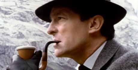 Disfruta de la serie 'Las Aventuras de Sherlock Holmes' completa online