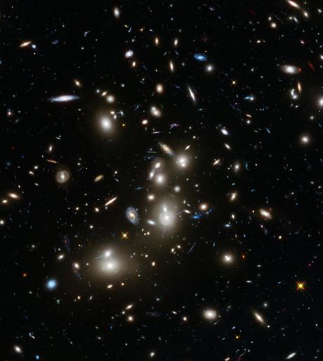 Pandora: un cúmulo de galaxias visto por el Hubble