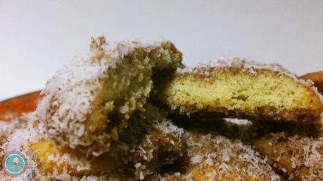 Pastas/Ghribiya de chocolate y coco. Pastas/Ghribiya de chocolate y coco.