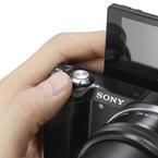 Sony A5000 la cámara WiFi con lentes intercambiables más delgada y liviana Sony A5000 la cámara WiFi con lentes intercambiables más delgada y liviana