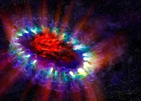 Una supernova que actúa como fábrica de polvo cósmico