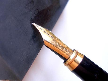 PIEDRAS DE ARKANSAS - Afilar plumas - GRINDING A NIB PIEDRAS DE ARKANSAS - Afilar plumas - GRINDING A NIB