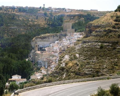 Plumilla, rotulador y pincel: ALCALÁ DEL JÚCAR Plumilla, rotulador y pincel: ALCALÁ DEL JÚCAR
