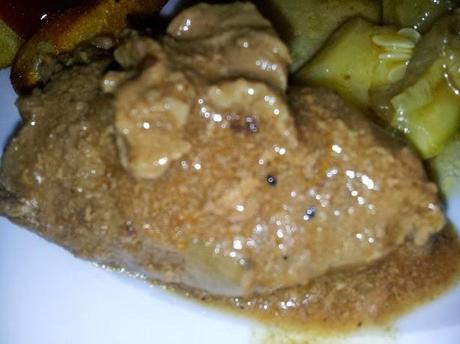 Cómo hacer jugosos unos escalopines de vacuno, con salsa de champiñones Cómo hacer jugosos unos escalopines de vacuno, con salsa de champiñones