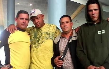 Cubanos opositores piden asilo a Colombia Cubanos opositores piden asilo a Colombia