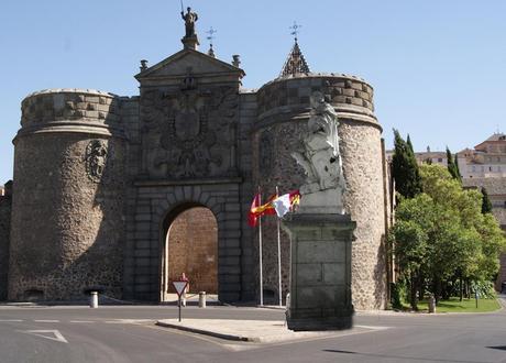 Estatuas de Reyes en Toledo