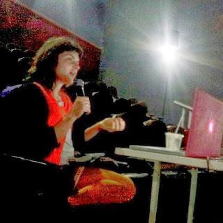 Jodie Mack, let your light shine Jodie Mack, let your light shine