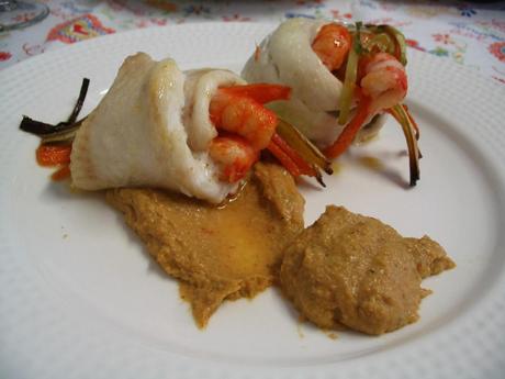 SOPA DE APIO Y ZANAHORIA / FILETES DE GALLO CON SALSA DE GAMBAS SOPA DE APIO Y ZANAHORIA / FILETES DE GALLO CON SALSA DE GAMBAS