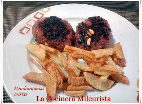 Hamburguesas mixtas con pasas piñones y queso manchego (Aptas para los intolerantes al huevo) Hamburguesas mixtas con pasas piñones y queso manchego (Aptas para los intolerantes al huevo)