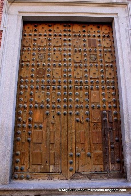 Por fuerza noble Por fuerza noble