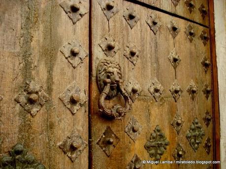 Por fuerza noble Por fuerza noble