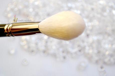 HAKUHODO J110 Blush Brush Round & Flat HAKUHODO_J110_Blush_Brush_Round_&_Flat_04