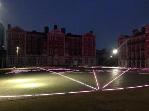 Una intervención con luz genial! The Rootstein Hopkins Parade Ground The Rooststein Parade III