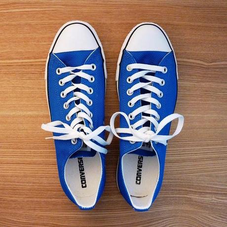 Consejos para hacer la maleta sin perder los nervios zapatillas