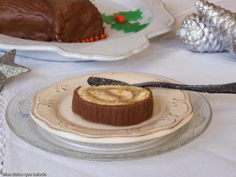 Tronco de Navidad con Crema de Castañas Tronco de Navidad con Crema de Castañas
