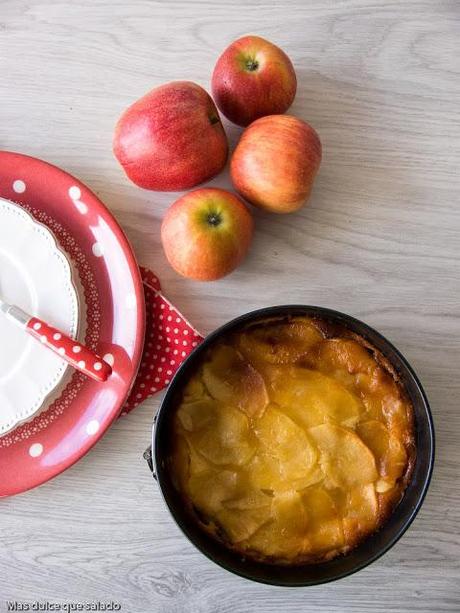 La Tarta de Yogur y Manzana de Sabina La Tarta de Yogur y Manzana de Sabina