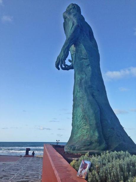 Gran Canaria - Estatua Alfredo Kraus