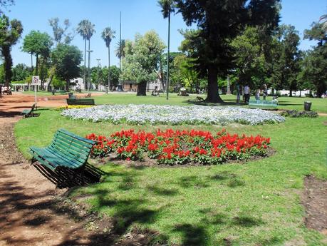 Parque Avellaneda. Un lugar de encuentro virtual entre blogueras. Parque Avellaneda. Un lugar de encuentro virtual entre blogueras.