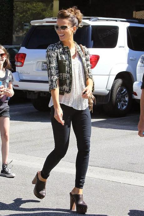 INSIDE KATE BECKINSALE INSIDE KATE BECKINSALE