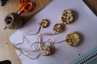 ♥ ♥ ♥ UN COLGADOR MÁS PARA LA COLECCIÓN ♥ ♥ ♥ UN COLGADOR MÁS PARA LA COLECCIÓN