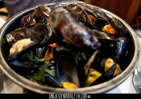 Dónde comer en Bruselas y Brujas moules